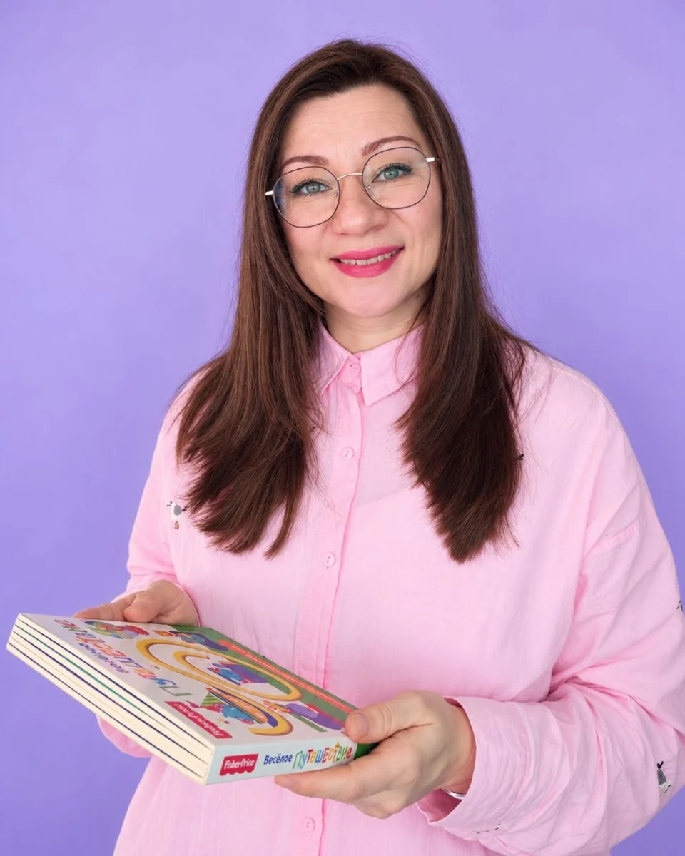 Марина Задубровская с материалами для занятий